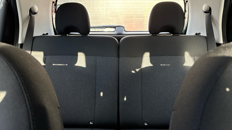 Hyundai INSTER 85kW 01 49kWh 5dr Auto Electric Hatchback